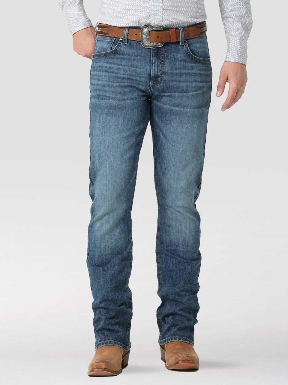 Men's Wrangler 112323415 20X®42 Vintage Trail Ride Slim Fit Boot Cut Jean (SHOP IN-STORE) 4 Men's Wrangler 112323415 20X®42 Vintage Trail Ride Slim Fit Boot Cut Jean (SHOP IN-STORE) - Image 2