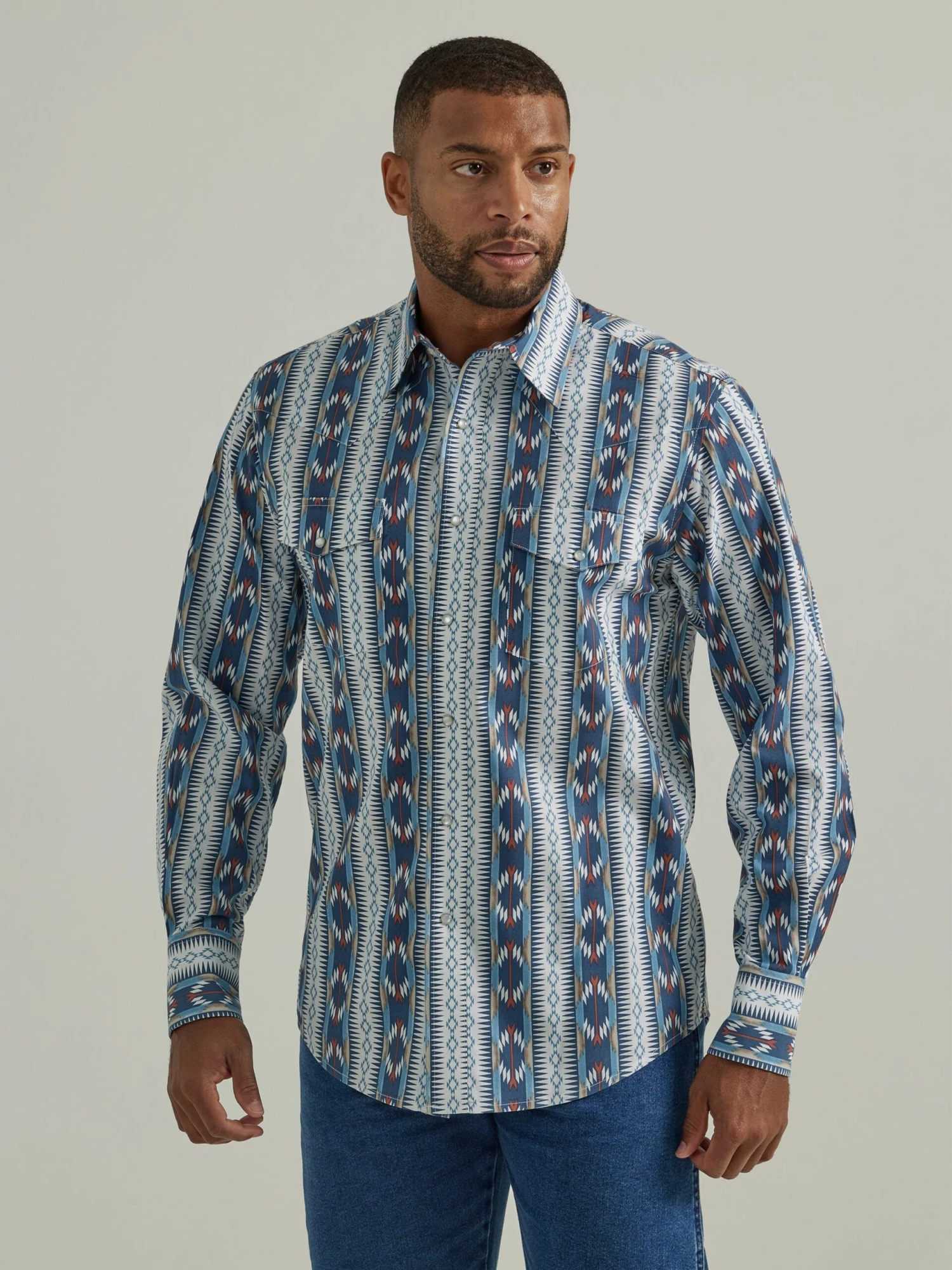 Men's Wrangler 112330351 Classic Fit Checotah Long Sleeve Western Snap Printed Shirt 3 Men's Wrangler 112330351 Classic Fit Checotah Long Sleeve Western Snap Printed Shirt