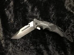 USMC M-A1058BK BLACK SPRING ASSISTED KNIFE 13 USMC M-A1058BK BLACK SPRING ASSISTED KNIFE -Western Cowboy Clothing image 4a673734 c397 40b6 8ec5 0168eaa56a58